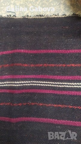 Вълнени килими и пътека