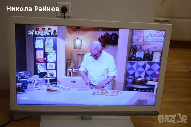 Smart LCD EDGE LED телевизор Grundig 32 VLE 8130 WL, снимка 2 - Телевизори - 51546233