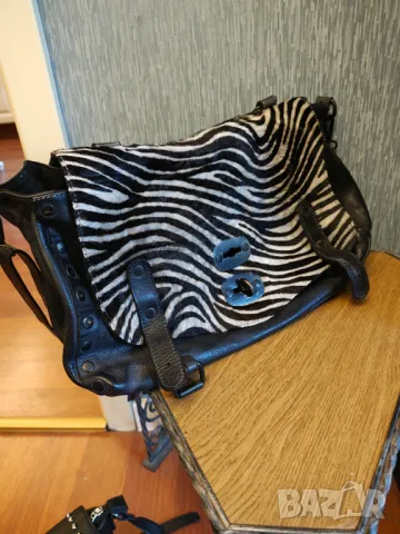 Vera pele чанта с естествена кожа от зебра, снимка 2 - Чанти - 50304071