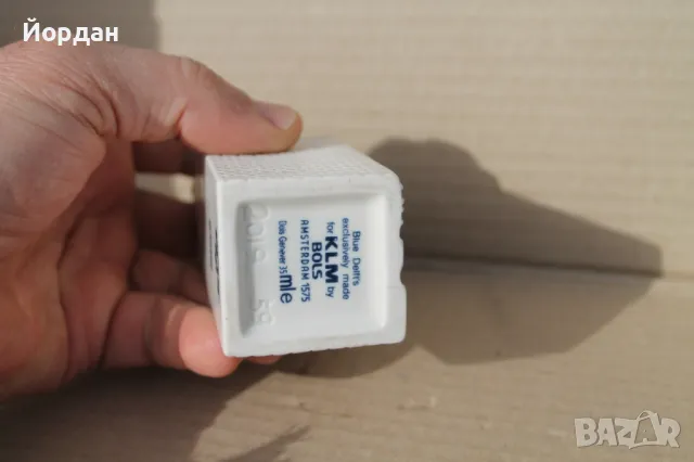 колекционерска порцеланова фигурка / шише Холандска къща ''Bols KLM'', снимка 5 - Колекции - 49483570