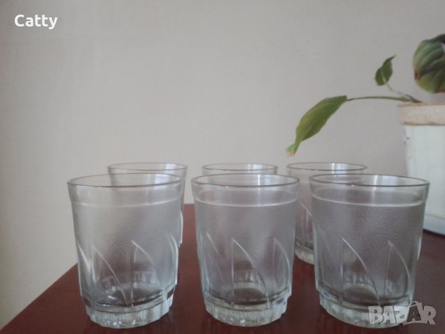 Нови стьклени чаши, снимка 1 - Чаши - 40539043
