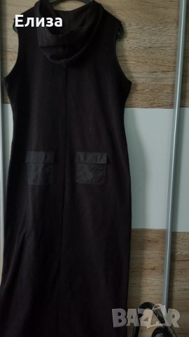 Поларена дълга черна спортна рокля L- XL свободна кройка тип суичер