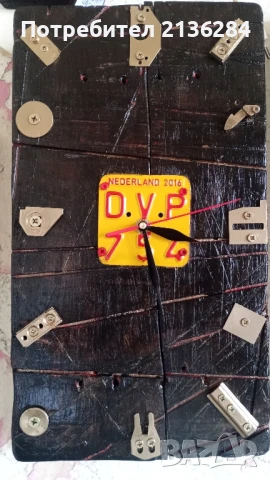 Часовник, снимка 2 - Антикварни и старинни предмети - 51049456