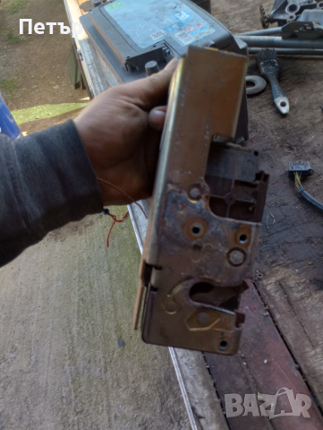 Брава задна дясна врата Форд транзит 2000-2014г, снимка 3 - Части - 44884052