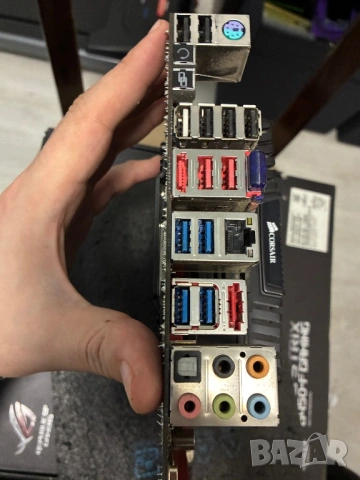 Дънна Платка: Asus ROG Rampage IV Extreme+ intel i7 3930k+ 16GB DDR, снимка 7 - Дънни платки - 53021243