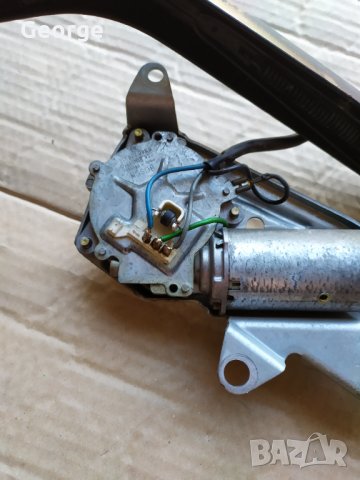 Моторче за задна чистачка за Рено Меган , снимка 2 - Части - 32411727