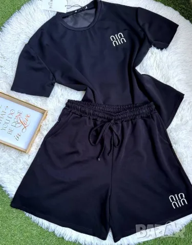 дамски екипи Miu Miu , снимка 2 - Спортни екипи - 50395783