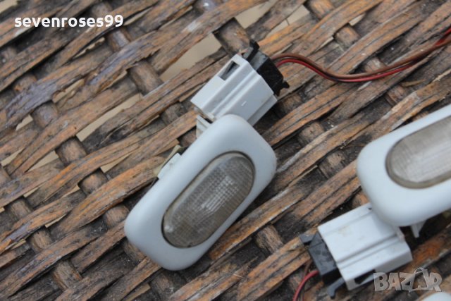 Плафон таван заден страничен ляв десен за брой Сеат Алхамбра Фолксваген Шаран 2002 Seat Alhambra VW , снимка 5 - Части - 39568231