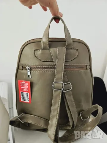 Нова раница, снимка 3 - Раници - 49430378