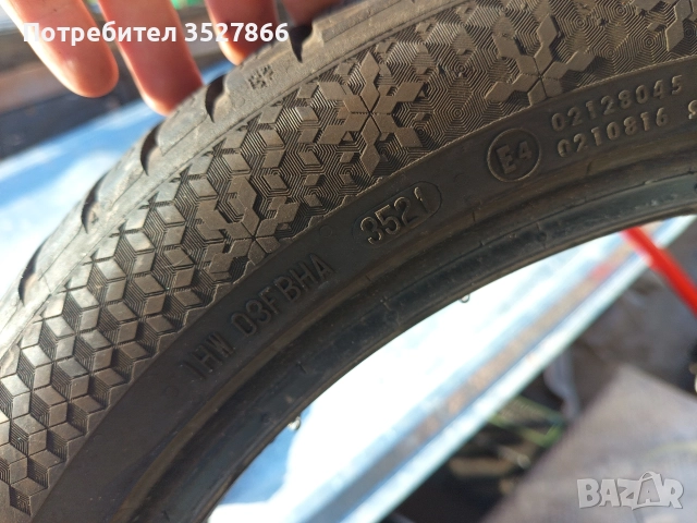 Гуми 225/45/18 Continental 2021 зимни, снимка 2 - Гуми и джанти - 52778119