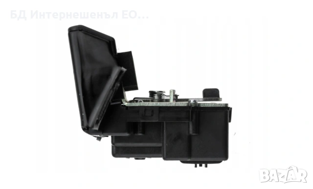 81230-1H300 Брава за багажник, Hyundai, I30 Хечбек, IX35, Kia, Pro Ceed Хечбек, снимка 3 - Части - 53064582