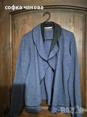  италиански елегантен костюм, снимка 3 - Комплекти - 52635569