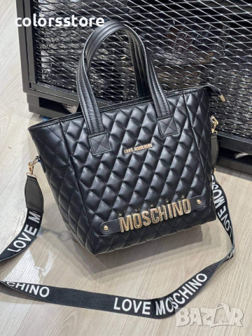 Черна чанта Moschino  код SG144, снимка 2 - Чанти - 36454587