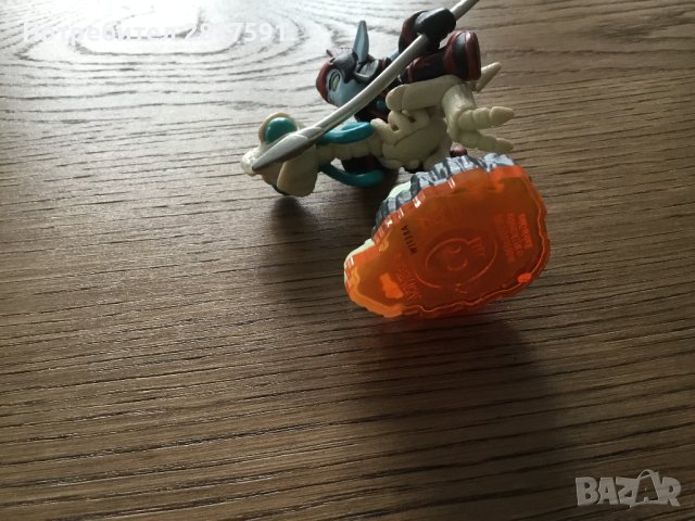 Скайландър Fright Rider: Skylanders Giants Series 2 Spyro Video Game Figure, снимка 8 - Колекции - 43227115