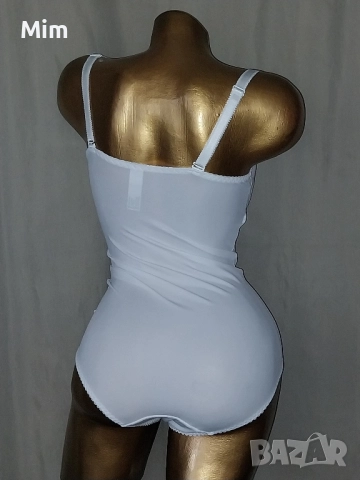 80 Е Бяло боди с бродерия на бюста , снимка 4 - Бельо - 52094675