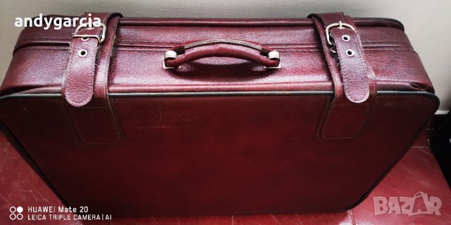  Голям куфар с колелца и дръжка , снимка 1 - Куфари - 27634135
