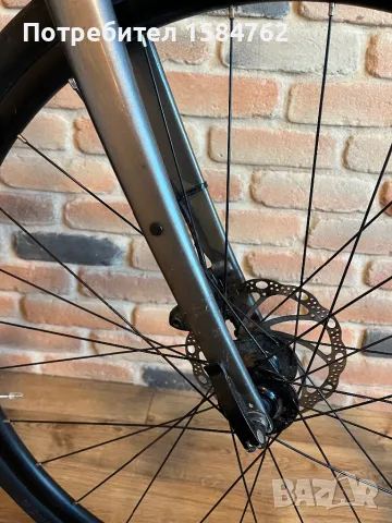 Giant Escape Disc 1 Хибриден Трекинг Градски Гравел Велосипед, снимка 7 - Велосипеди - 48001610