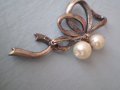 дизаинерска  красива  сребърна брошка перли и циркони, снимка 11