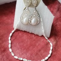 🆕 НОВИ Бели перлени обеци с винтчета, снимка 5 - Обеци - 39952511