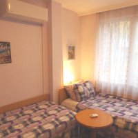 тристаен апартамент-Варна-под наем за нощувки,почивка или служебна квартира, снимка 8 - Квартири, нощувки - 25793007
