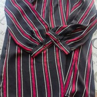  продавам дамска блуза , снимка 4 - Блузи с дълъг ръкав и пуловери - 43612094
