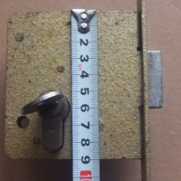Секретна брава, снимка 1 - Входни врати - 44862178