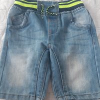 Къси дънкови панталони, снимка 1 - Детски къси панталони - 32984792
