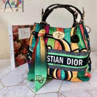 Дамска чанта Christian Dior код 932, снимка 1 - Чанти - 33324454