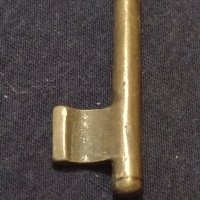 Стар рядък бронзов ключ за КОЛЕКЦИЯ ДЕКОРАЦИЯ 41009, снимка 3 - Други ценни предмети - 43279484