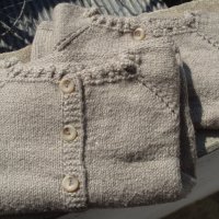 Жилетка плетена детска, снимка 2 - Детски пуловери и жилетки - 32331251