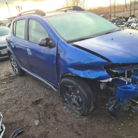 "САМО НА ЧАСТИ" Dacia Sandero Stepway 900кубика 20г, снимка 7 - Автомобили и джипове - 43744919