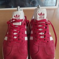 Маратонки Adidas, снимка 1 - Маратонки - 43125786