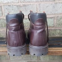 Зимни обувки, като нови, внос от Великобритания №43, снимка 2 - Мъжки боти - 43711974