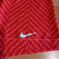 Дамски клин Nike Pro размер L, снимка 2 - Клинове - 40153794