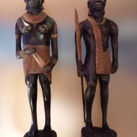 Лот от две африкански фигури, снимка 1 - Статуетки - 37883996