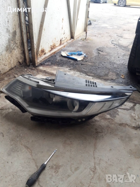 Оригинален фар за Kia K5, снимка 1