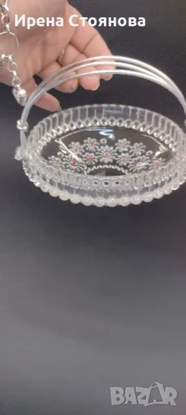 Walther Glas, серия Fabiola. Купа с дръжка за поднасяне на сладки или бонбони, снимка 1