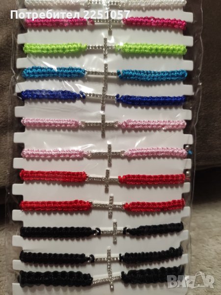 Ръчно изработени гривни с кръст, снимка 1