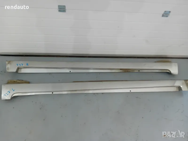 75850-05010 75850-05020 Пластмасови прагове Toyota Avensis t27 2009-2012 , снимка 1