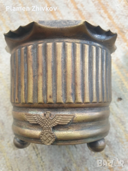 малко канцеларско шале за лентите на пишештата машина от месинг , снимка 1