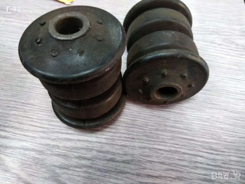 291511171C**NEU**VAG**VW LT  LT 28-55 **Втулка, ресор Задна  ( 14мм)**05.1975-07.1997, снимка 1