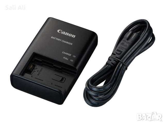 НОВИ! Зарядно устройство за батерии Canon CG-700, снимка 1