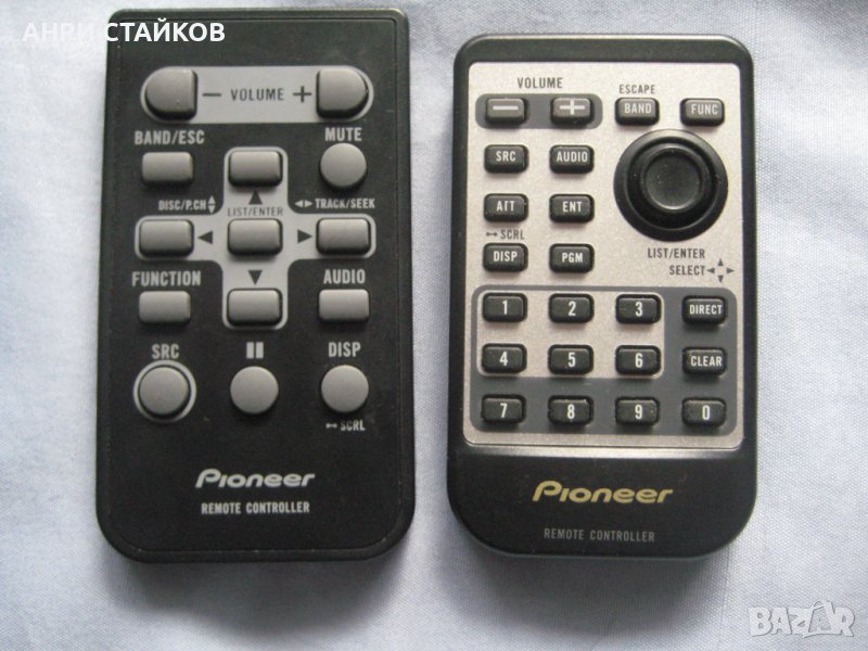 Продавам дистанционни за авто CD Pioneer , снимка 1