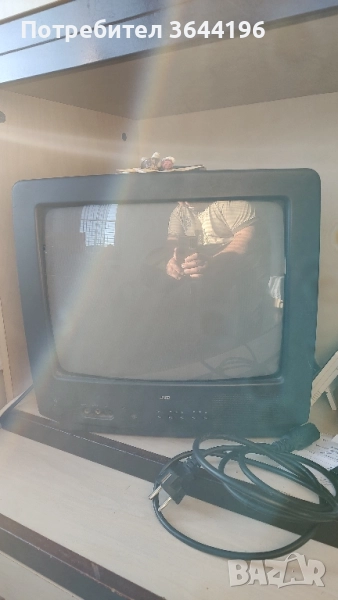 Телевизор JVC 14", снимка 1