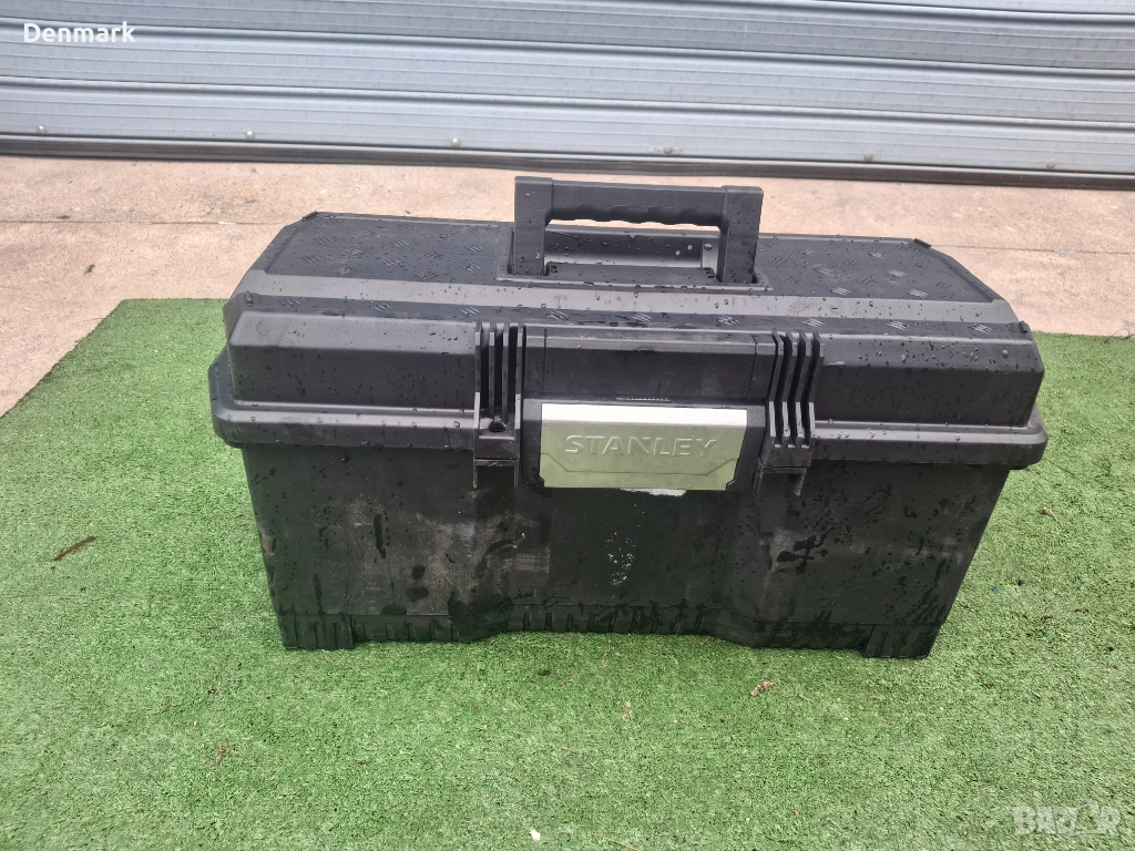 Пластмасов куфар Stanley, снимка 1