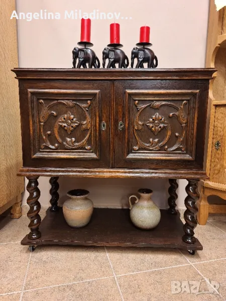 Винтидж шкаф,  комод,  скрин с богата дърворезба , снимка 1