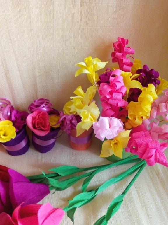 Цветя и букети от хартия ръчна изработка в Декорация за дома в гр. Ямбол -  ID32704097 — Bazar.bg