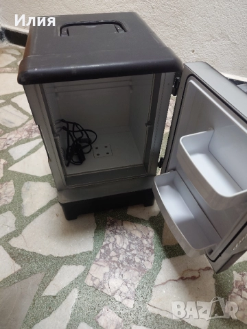хладилник за кола !