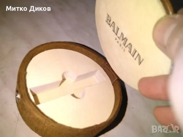 Balmain кутия за запалка естествена кожа нова фи 105мм и Н-35ммм, снимка 8 - Запалки - 49227749
