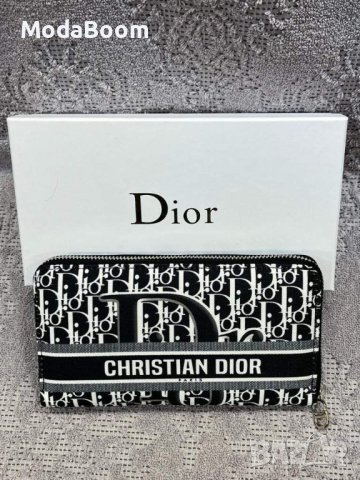 ✨Christian Dior различни цветове уникални дамски портмонета с кутия✨, снимка 5 - Портфейли, портмонета - 43420549